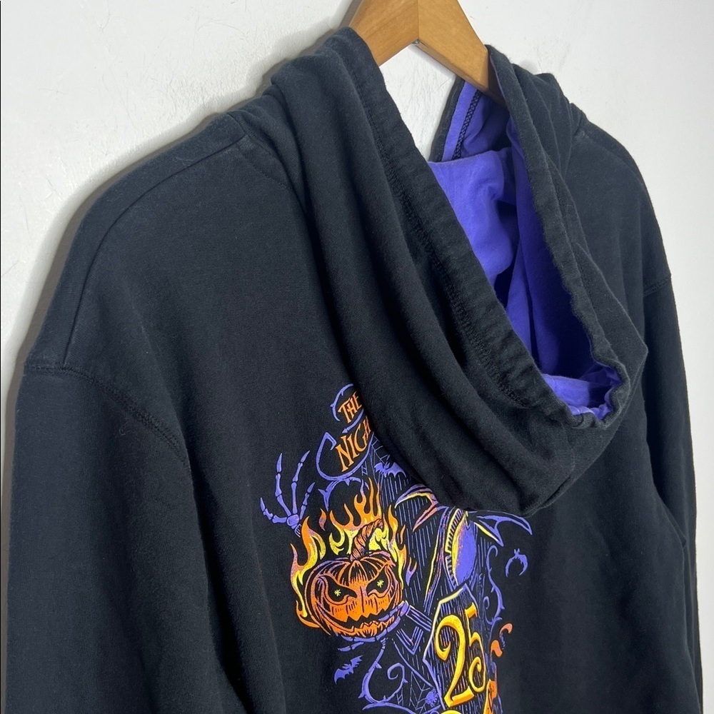 Disney Parks Nightmare Before Christmas 25th Anniversary Hoodie Large - Picture 7 of 11
